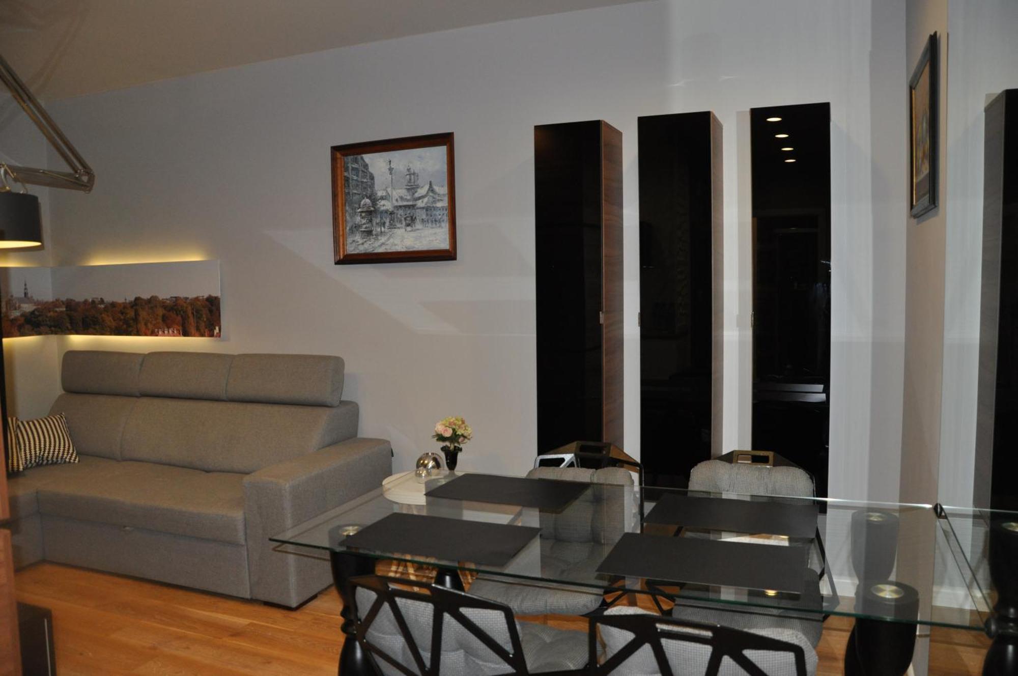 Apartament Centrum Solna Parking Free كيلتشي المظهر الخارجي الصورة